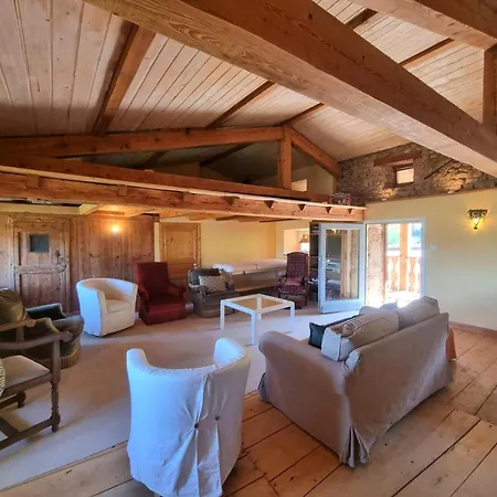 Familial 14 Pers. En Vallee De La Vetre, Charme Ancien Et Confort Moderne - Fr-1-496-349 Holiday home Saint-Jean-la-Vetre